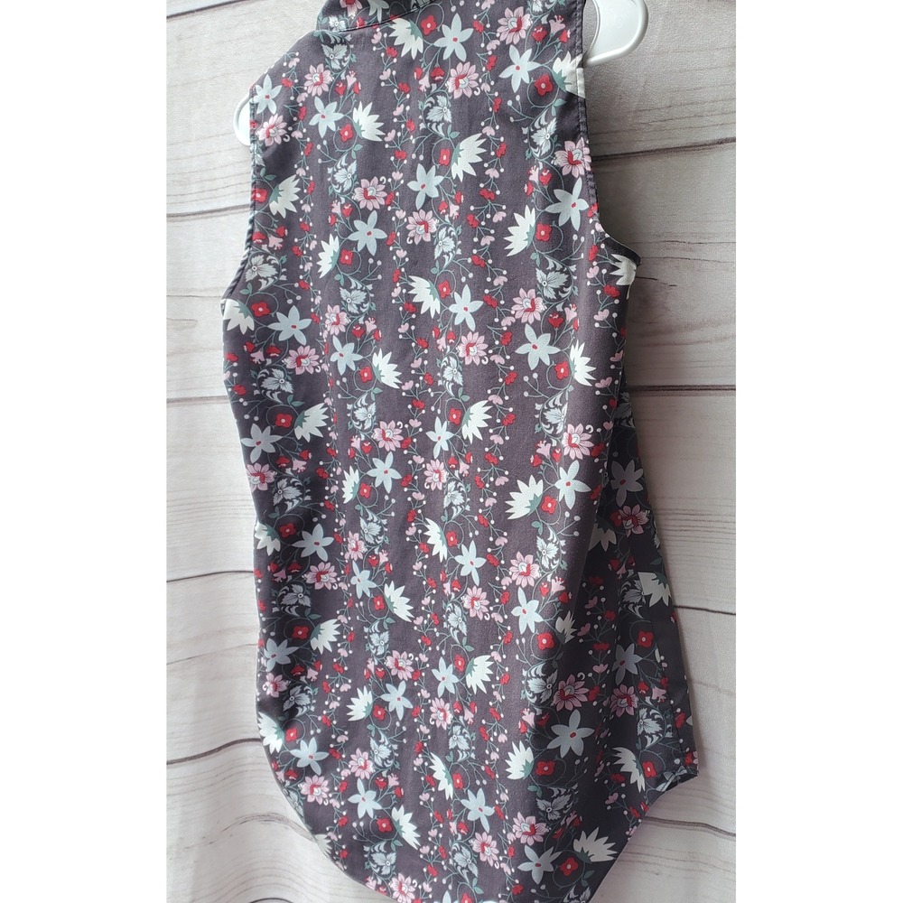 Cabi 5210 Women Sleeveless Floral Button Front Blouse Gray Red Small - Picture 5 of 8